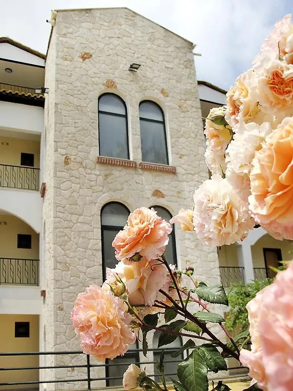Lesse Hotel Χαλκιδική 4*,  Ελλάδα