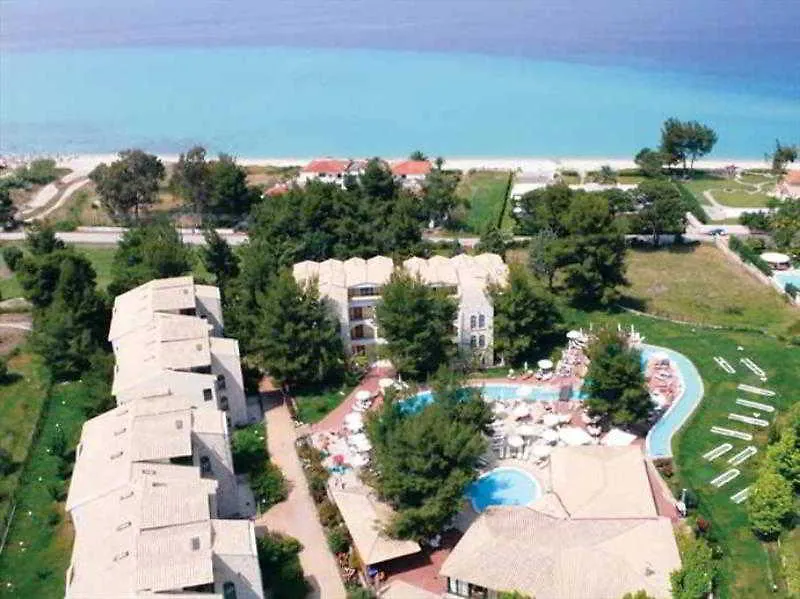 Lesse Hotel Χαλκιδική