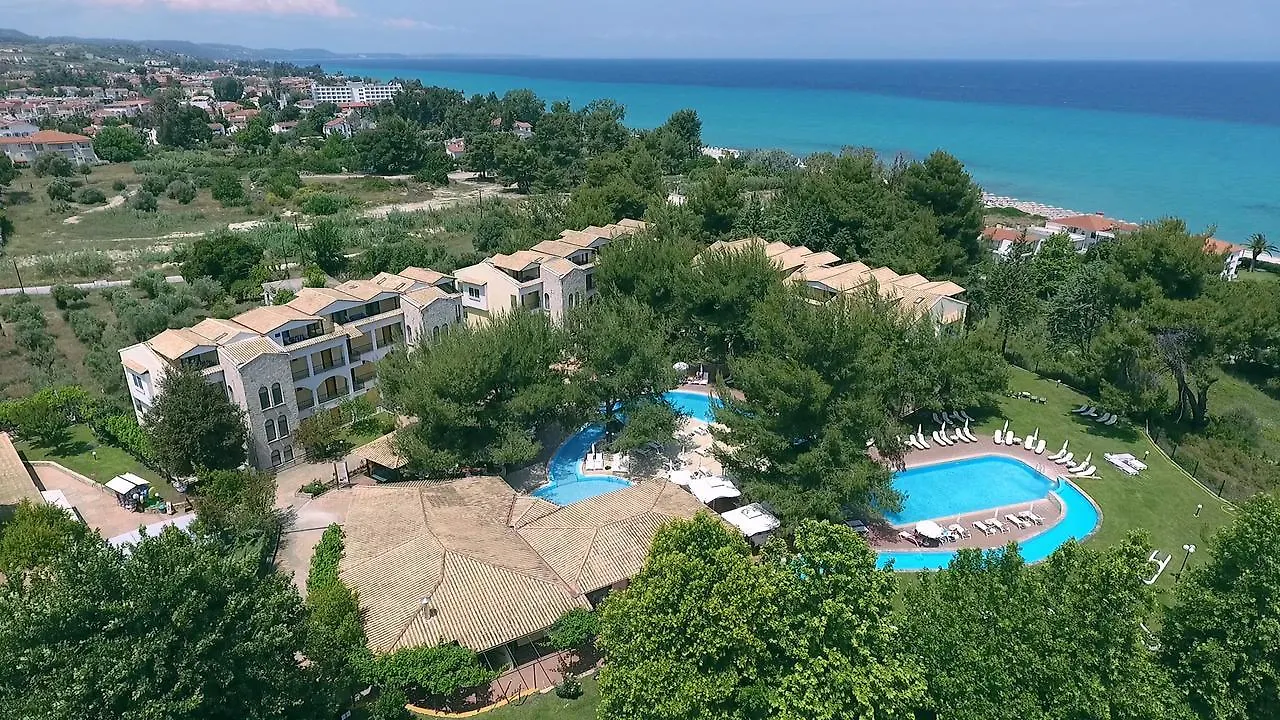 Lesse Hotel Chalkidiki