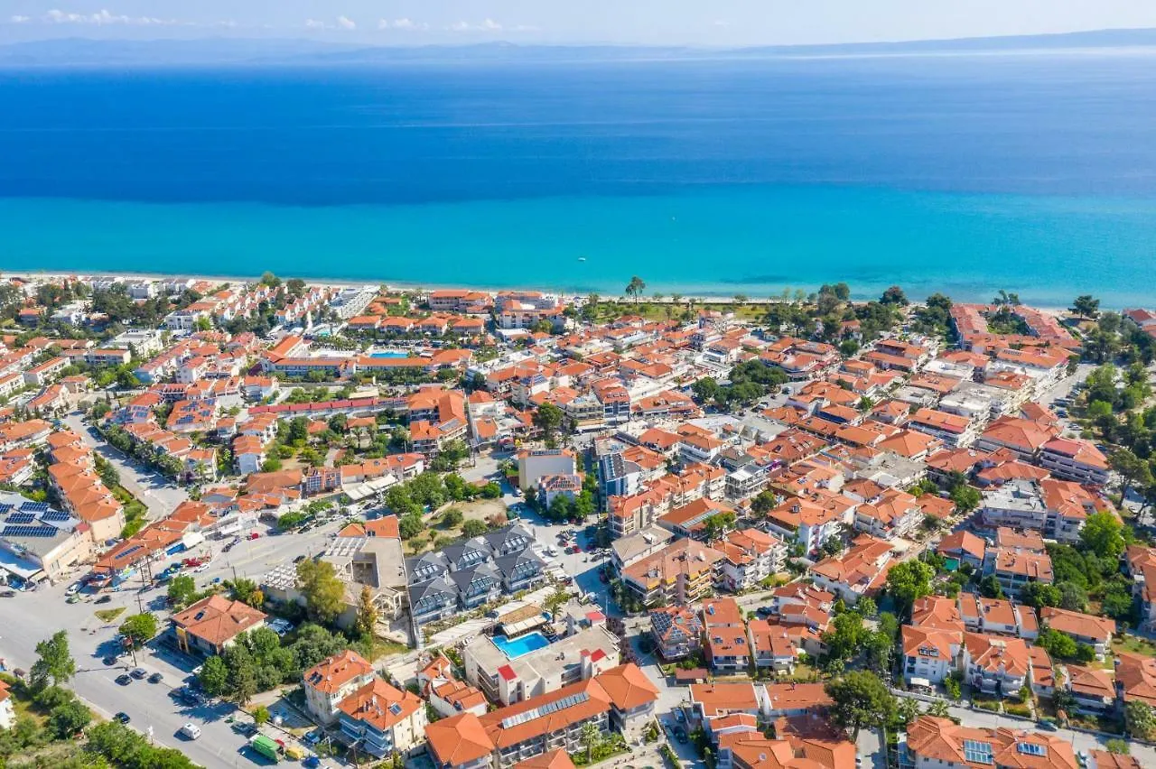 Lesse Hotel Chalkidiki