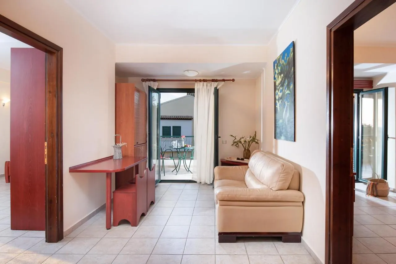 Lesse Hotel Chalkidiki