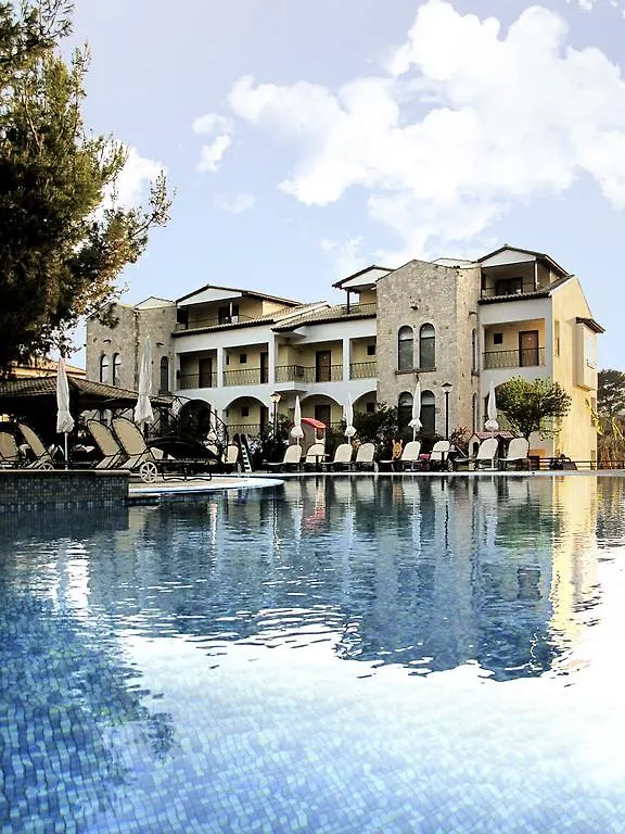 Lesse Hotel Χαλκιδική