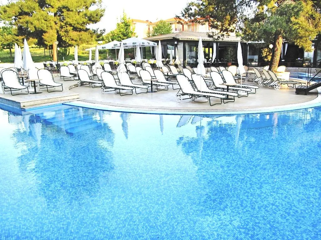 Lesse Hotel Χαλκιδική