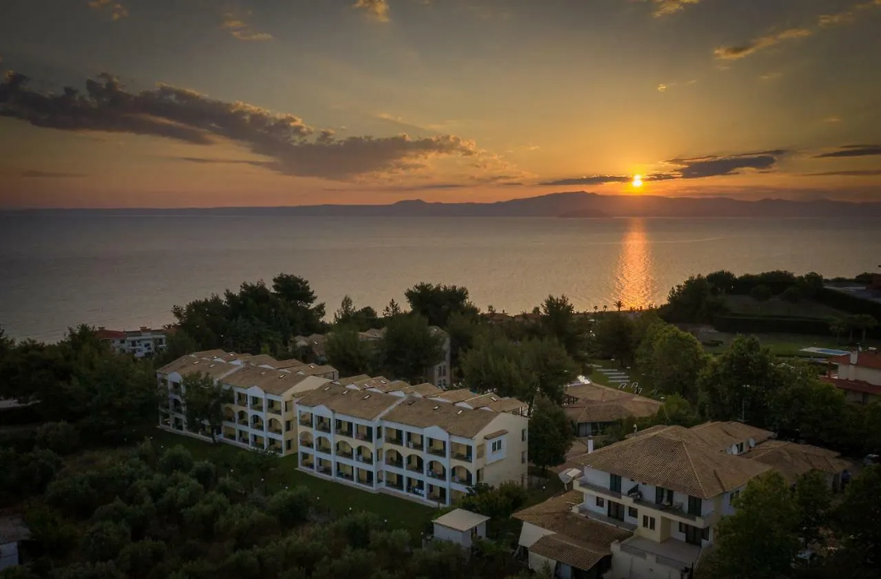 ****  Lesse Hotel Χαλκιδική Ελλάδα