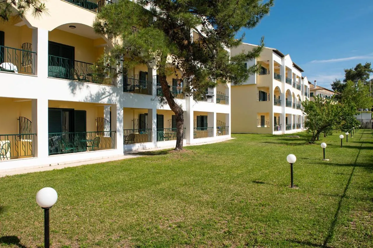 Lesse Hotel Χαλκιδική